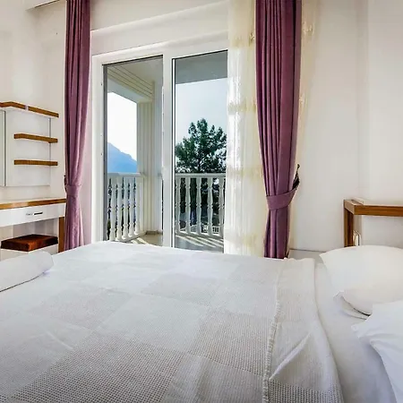 Divine Gold * Oludeniz